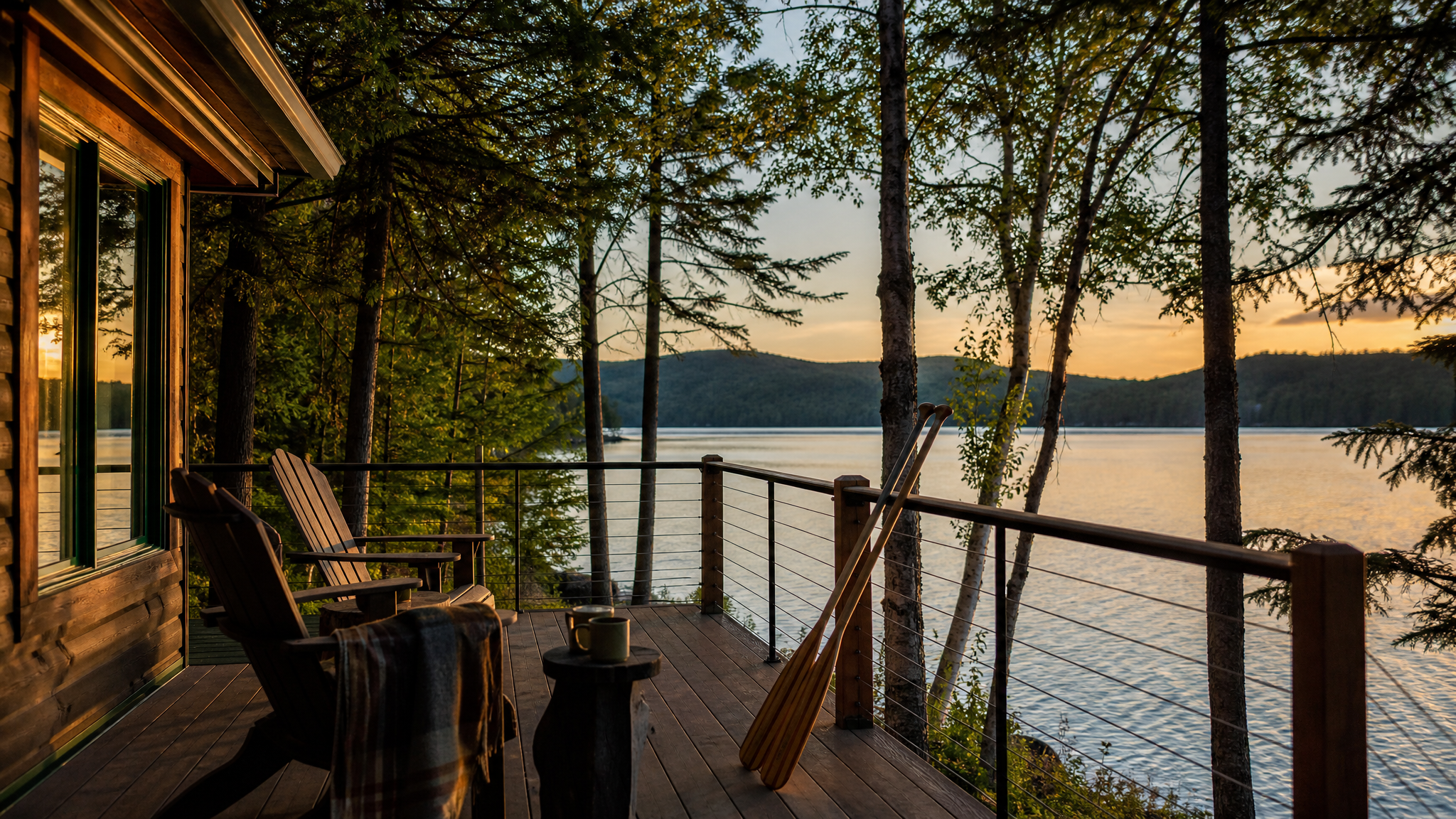 Lakefront and Waterfront Stays: Best Vacation Rentals Near You